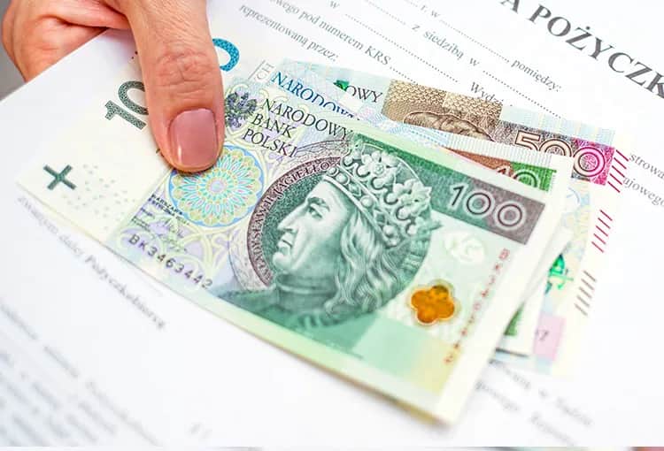 Czy przy wcześniejszej spłacie kredytu bank zwraca odsetek? Sprawdź swoje prawa!