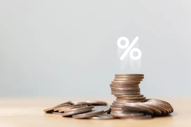 Jak liczyć oprocentowanie kredytu i uniknąć wysokich kosztów